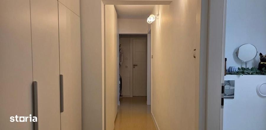Apartament cu 3 camere decomandat în Tomis III