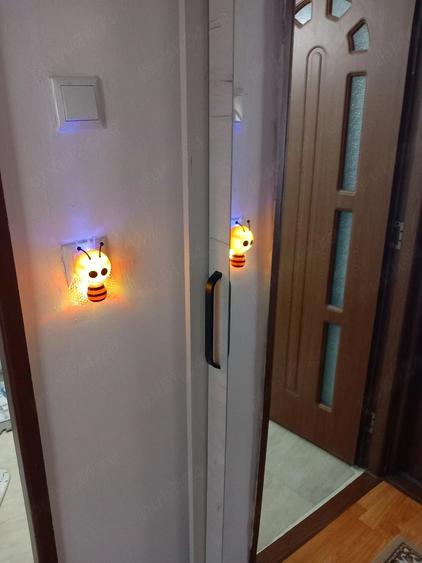 Apartament cu 2 camere semidecomandat în Pod