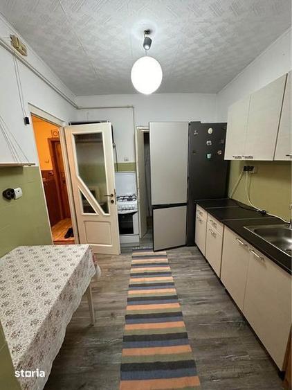 Apartament cu 3 camere, mobilat în Central