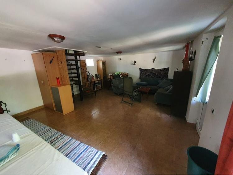 Casă cu 4 camere în Rădești
