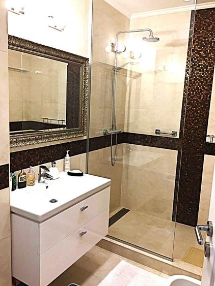 Apartament cu 4 camere decomandat, mobilat în Drumul Taberei