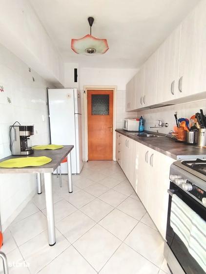Apartament cu 2 camere decomandat, mobilat în Centrul Civic