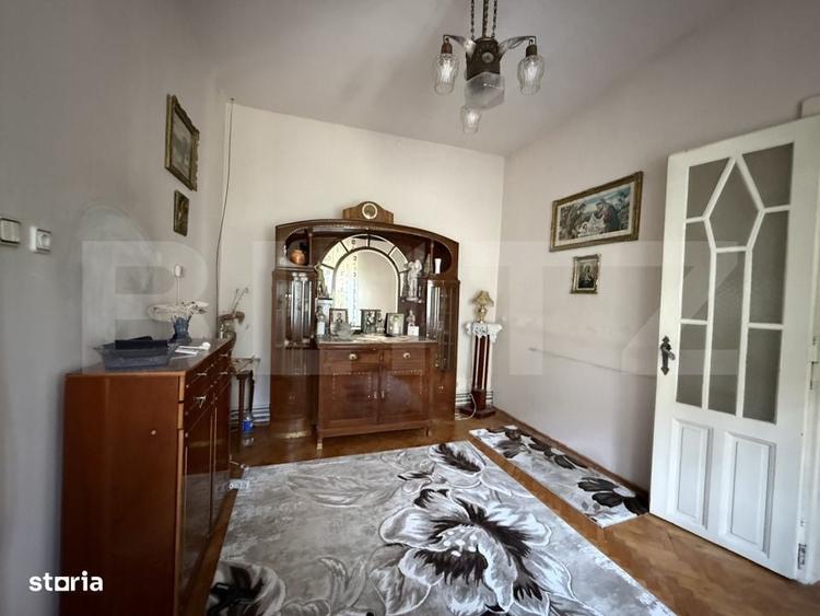 Casă cu 3 camere în Titulescu