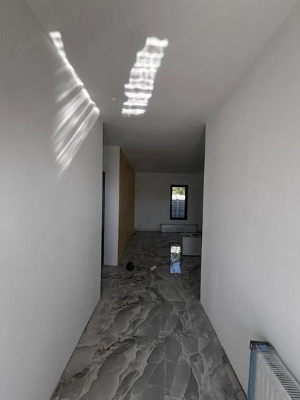 Casă cu Teren 413 Mp în Central