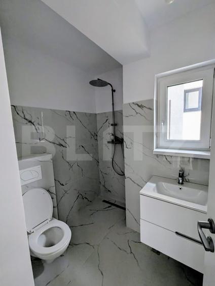 Casă individuală cu 4 camere cu Canalizare în Bârnova