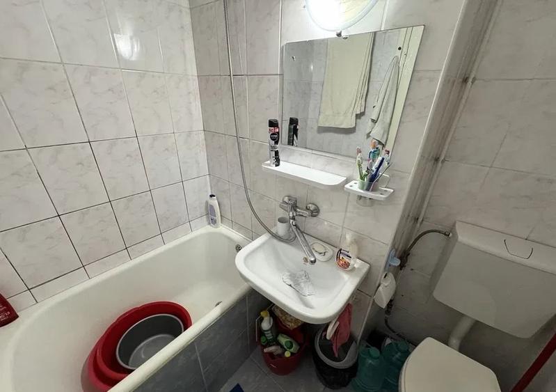 Apartament cu 2 camere nedecomandat în Tătărași