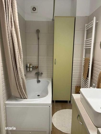 Vanzare apartament 3 camere - 2