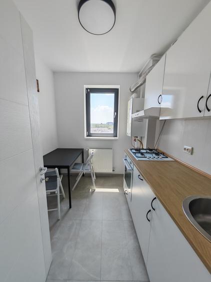 Apartament cu 2 camere semidecomandat în Theodor Pallady