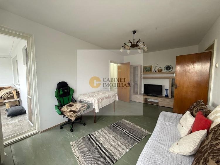 Apartament cu 2 camere semidecomandat în P-ța Gorjului