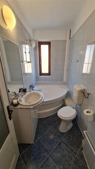 Apartament cu 2 camere decomandat în Gara Mare