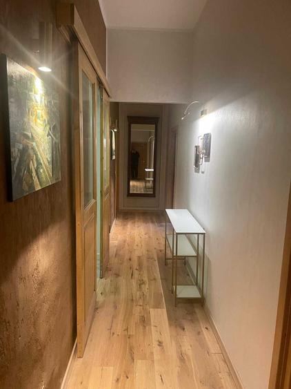 Apartament cu 4 camere decomandat în Ultracentral