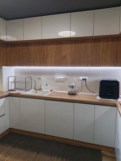 Apartament cu 4 camere decomandat, mobilat în Răcădău