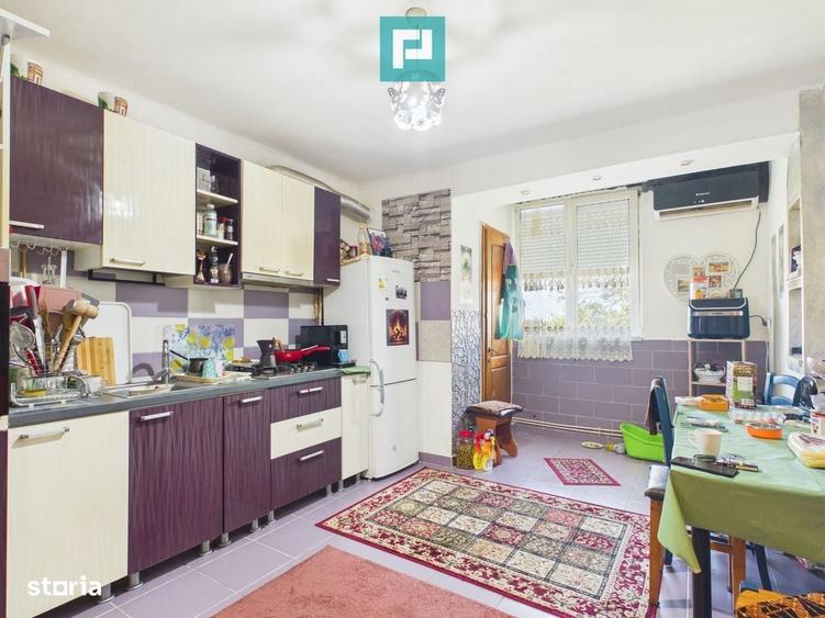 Apartament cu 2 camere decomandat în Zimandu Nou