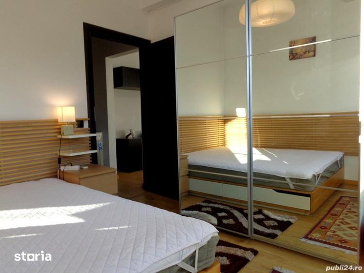 Apartament cu 3 camere decomandat în Romană