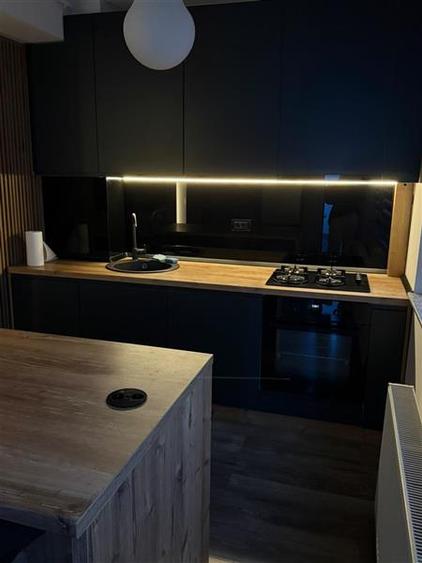 Apartament cu 2 camere semidecomandat, mobilat în Pipera