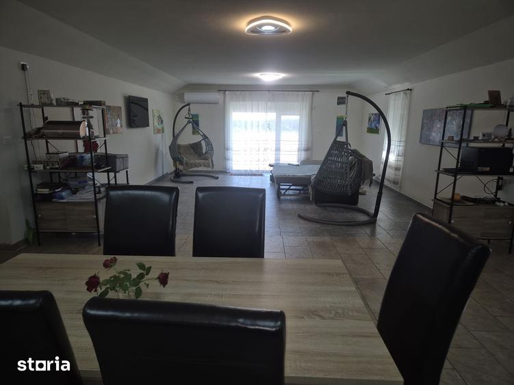 Casă cu 3 camere cu Teren 300 Mp în Frumușeni