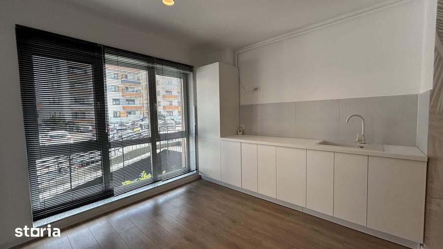 Apartament cu 2 camere în Tractorul