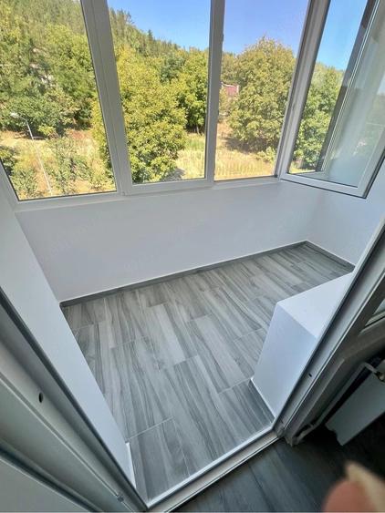 Apartament cu 2 camere decomandat în Tudor