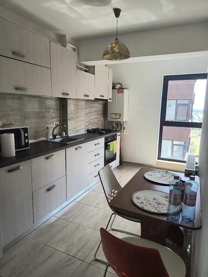Apartament cu 2 camere decomandat, mobilat în Militari
