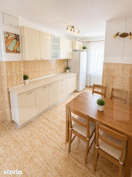 Apartament 3 camere decomandat, etaj intermediar, 70 mp, zona UTA - 4