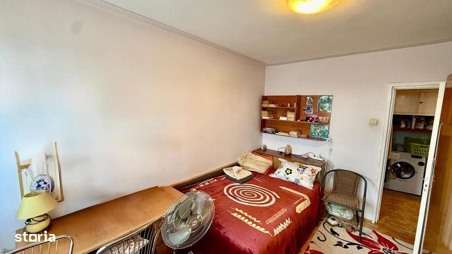 Apartament cu 3 camere decomandat în Tătărași