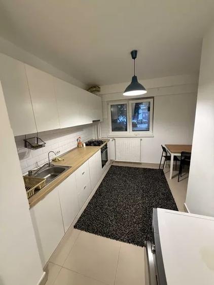 Apartament 3 Camere Vacaresti Renovat Balcon Posibilitate Parcare - 3