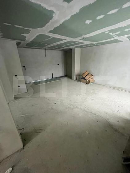 Duplex cu 7 camere cu Teren 810 Mp în Bărbulețu
