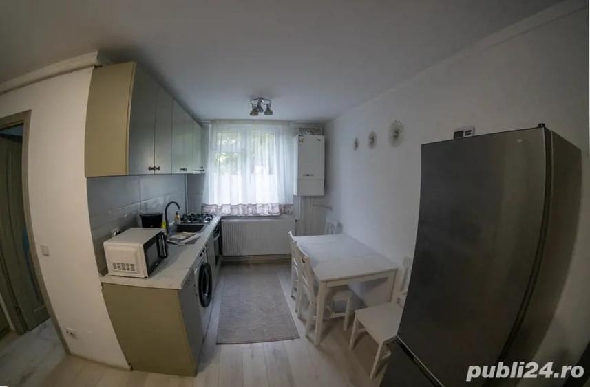 Garsonieră decomandată în Central