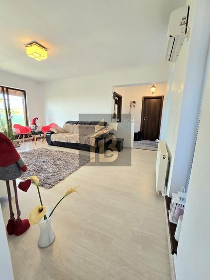 Duplex cu 3 camere cu Canalizare în Balotești