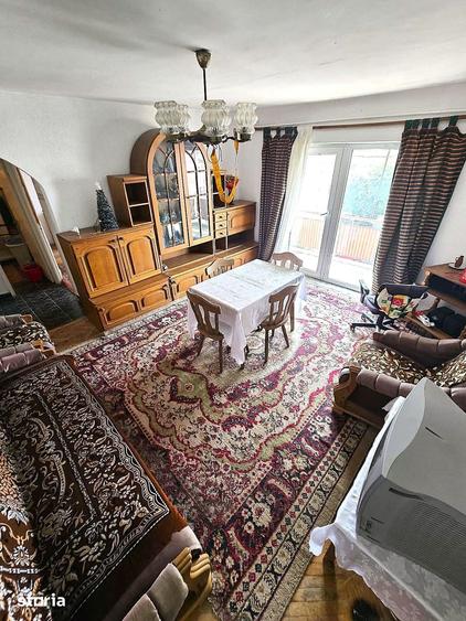 Apartament 2 camere semidecomandat, Micro 16 Str. Universului nr. 8 - 5