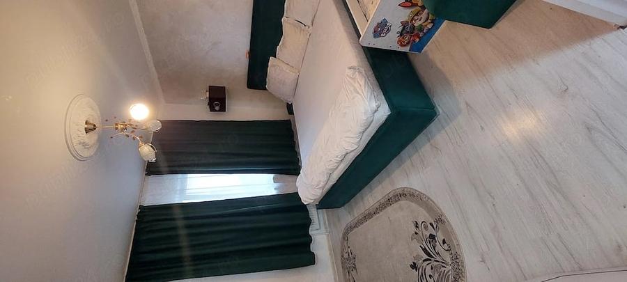 Apartament cu 3 camere decomandat în Unirii Centru