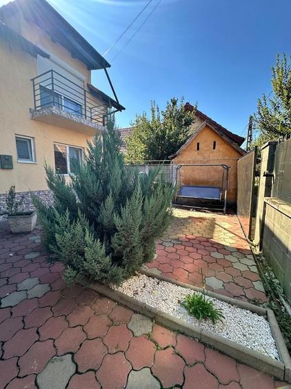 Casă cu 3 camere în Utvin