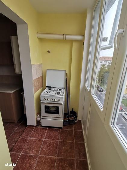 Apartament cu 2 camere decomandat în Ștrand