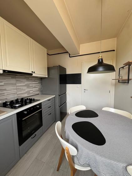 Apartament cu 2 camere decomandat în Moara de Vânt