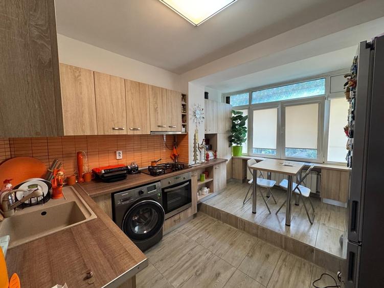 Inchiriere apartament trei camere mobilat/utilat 68mp Cotroceni metrou - 9