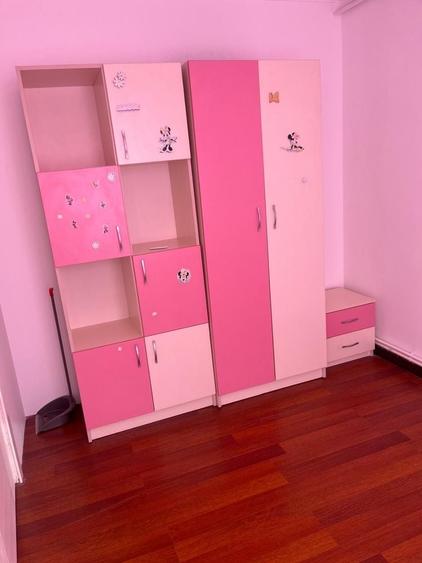 Apartament cu 3 camere în Florești
