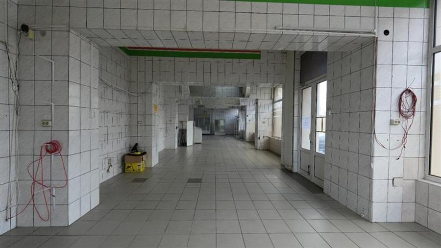 Spațiu comercial, de 232.5 mp, în Central