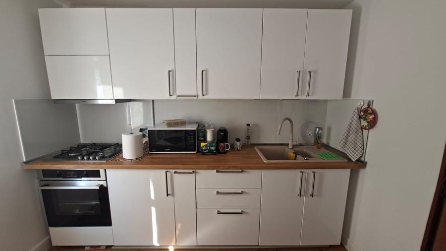 Apartament cu 2 camere semidecomandat în Rahova