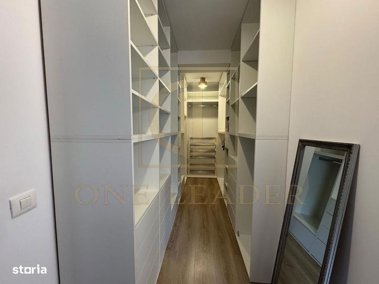 Apartament cu 3 camere în Tractorul