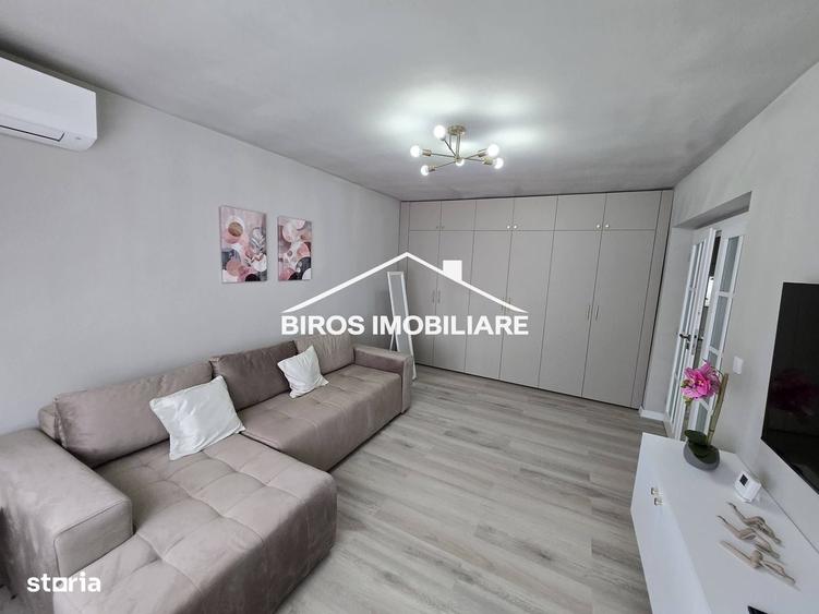 2 camere - Ultracentral, FilarmonicaMercur - 4