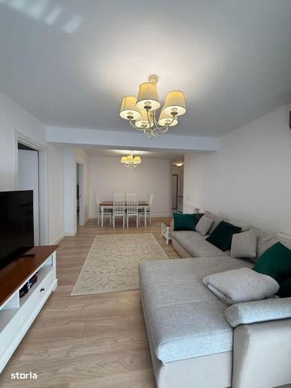 Apartament cu 3 camere, mobilat în Băneasa