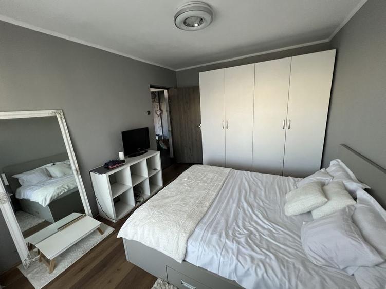 Apartament cu 2 camere decomandat în Dacia