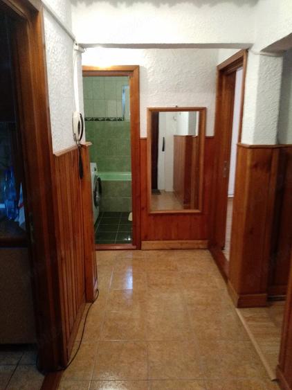 Apartament cu 3 camere decomandat în Burdujeni