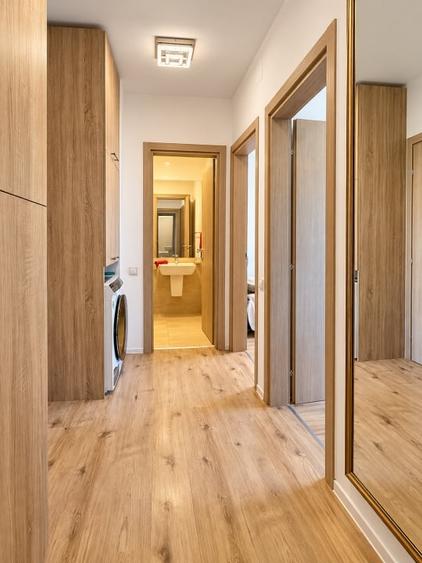Apartament cu 4 camere decomandat, mobilat în Băneasa