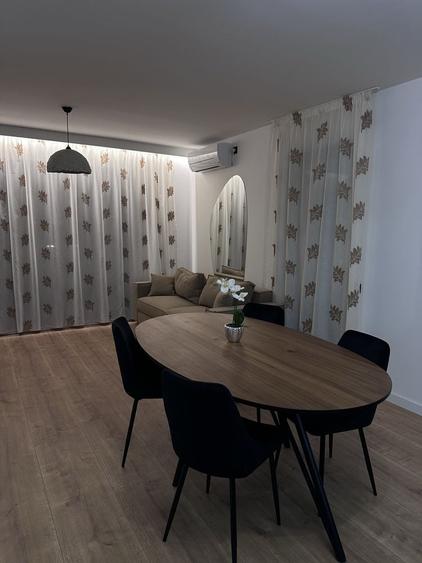 Apartament cu 2 camere decomandat în Florești