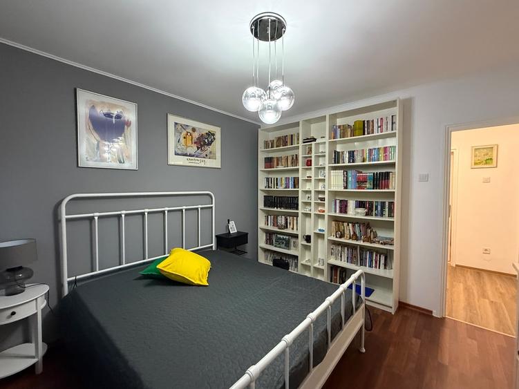 Apartament cu 2 camere decomandat în Drumul Taberei