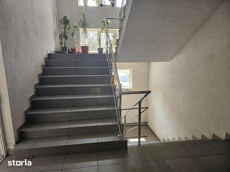Apartament cu 3 camere, mobilat în Rahova