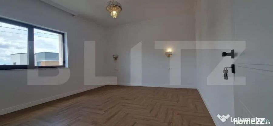 Casă cu 4 camere cu Teren 318 Mp în Pielești