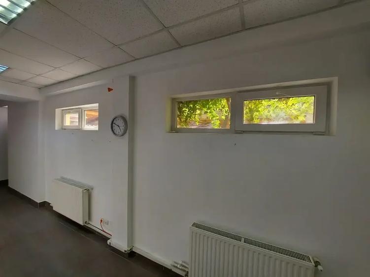 Spațiu comercial, de 25 mp, în Muncii