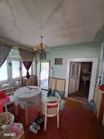 Casă cu 3 camere în Ghilvaci
